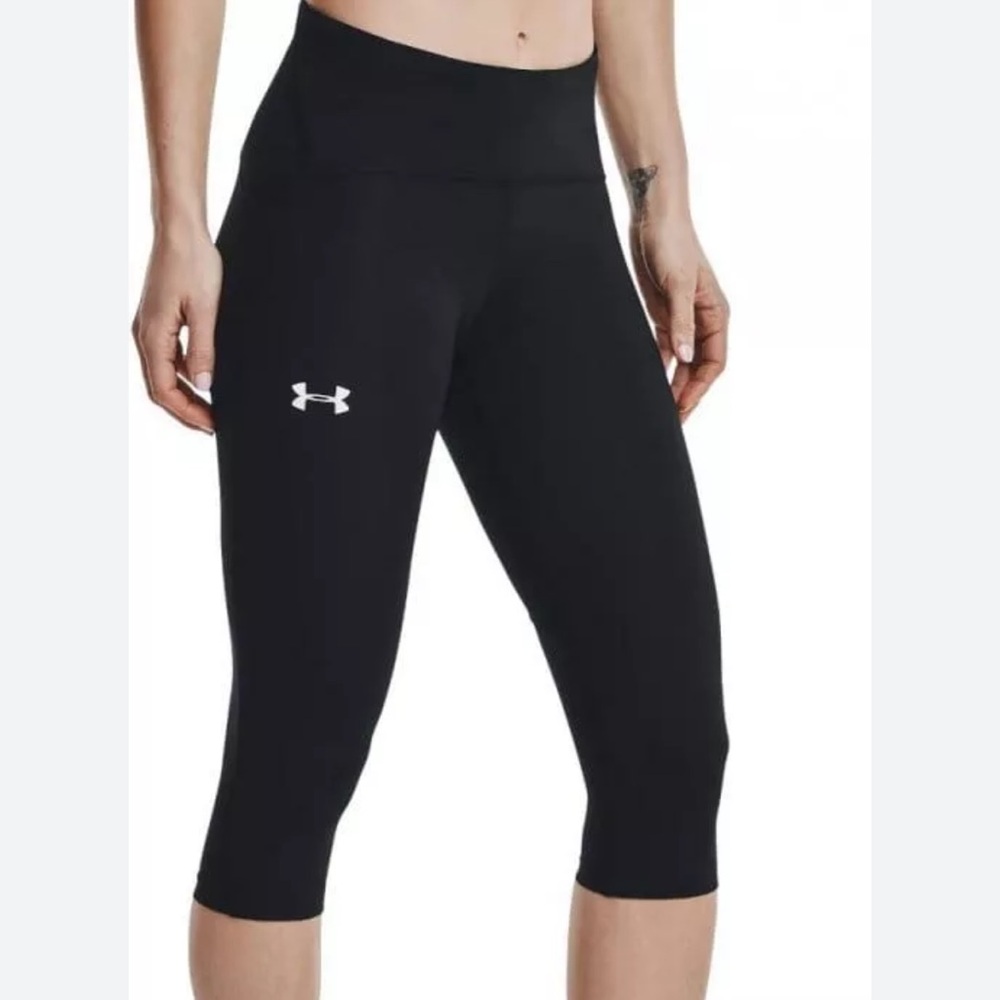 Under Armour Women's Black Capris